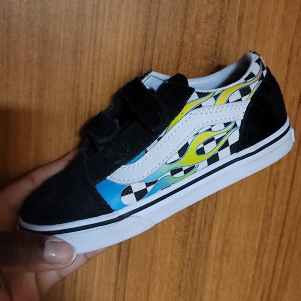 Boys glow in the dark vans